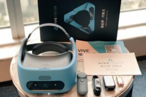 анбоксинг HTC Vive Focus